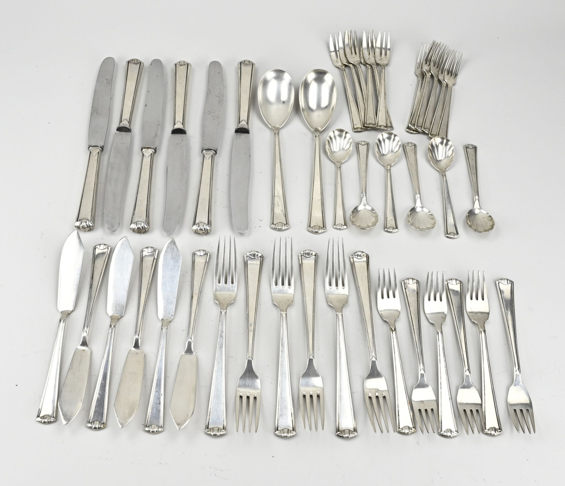 Silver cutlery with fish cutlery