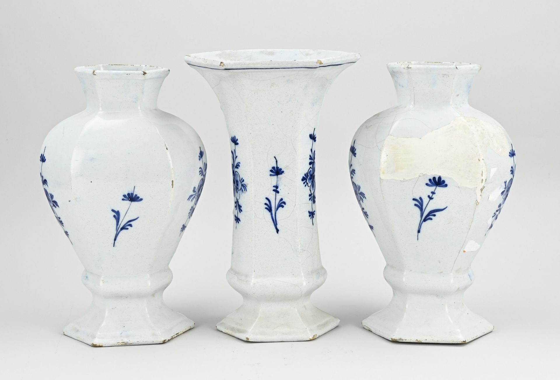 3-piece Delft cabinet set - Image 3 of 3