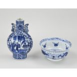Lot of antique Chinese porcelain (2x)