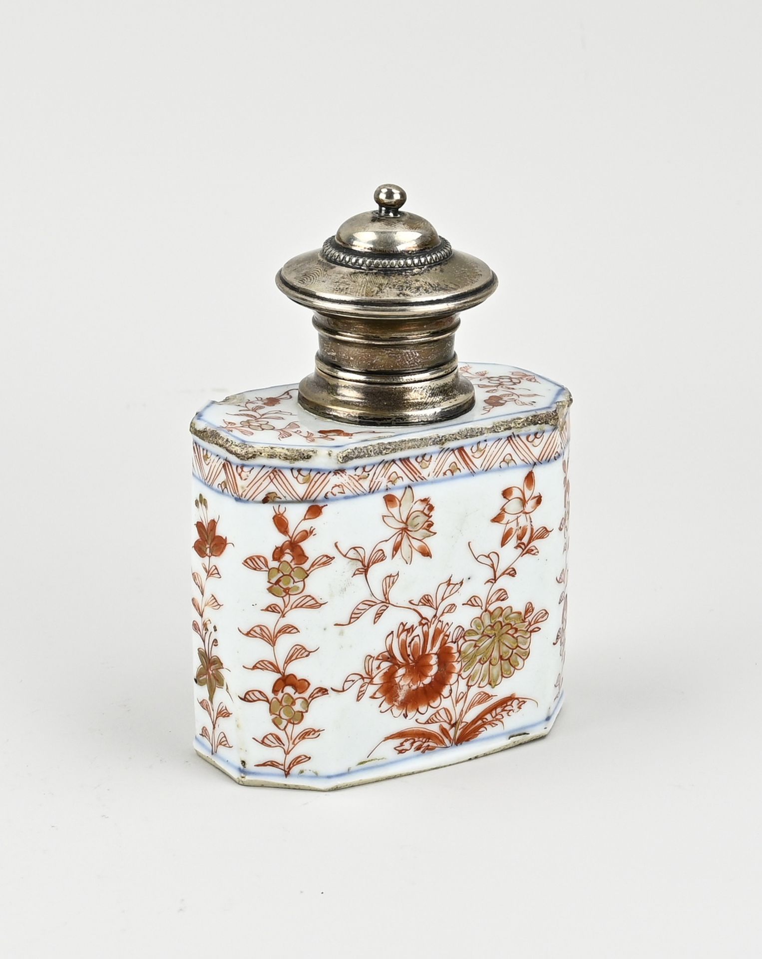 Tea caddy with silver cap