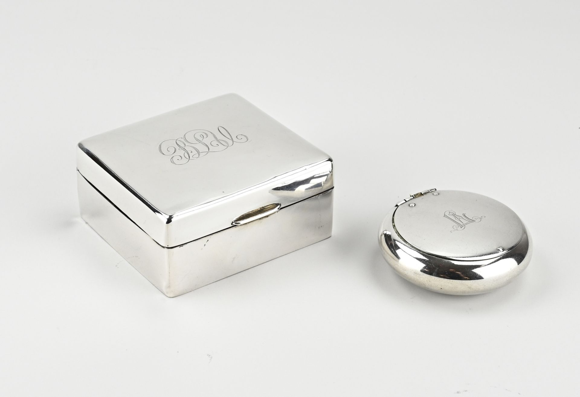 2 Silver boxes with monogram