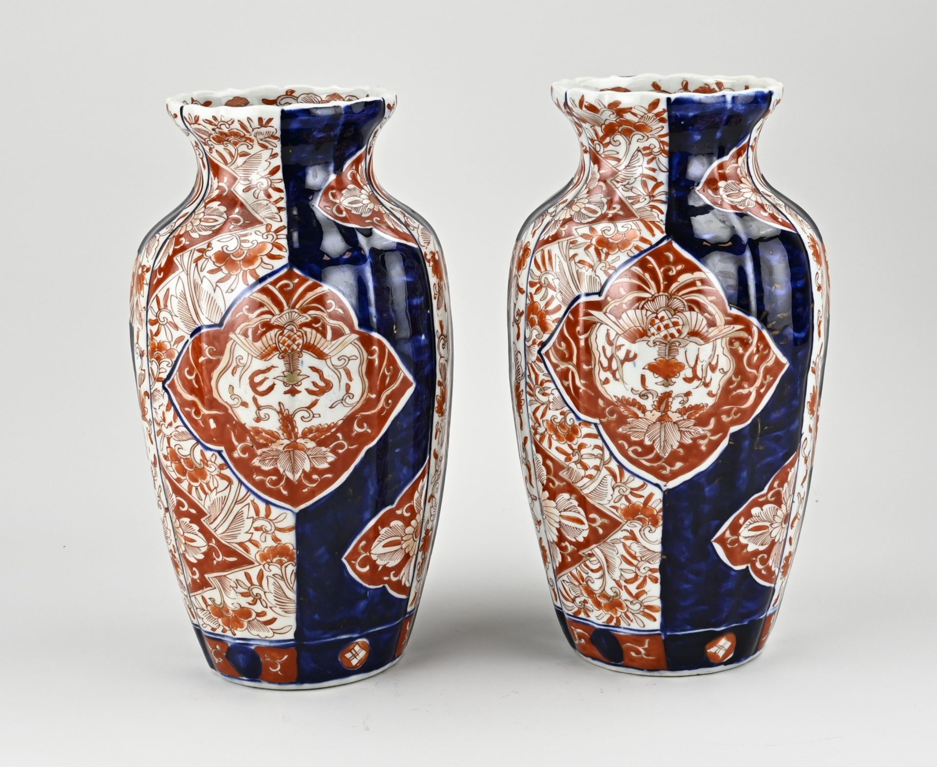 Two Japanese imari vases, H 30 cm.