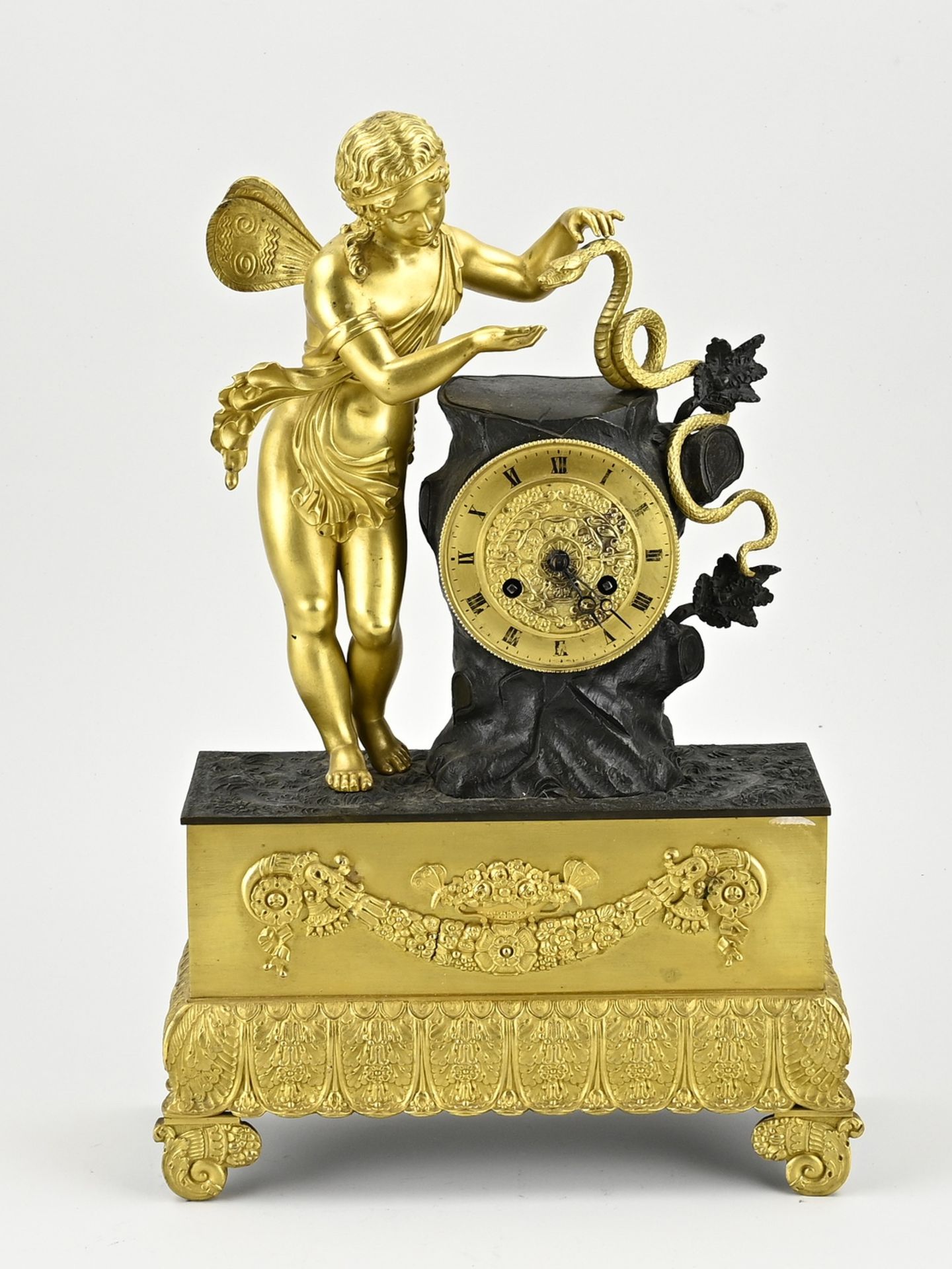 French mantel clock with eleven