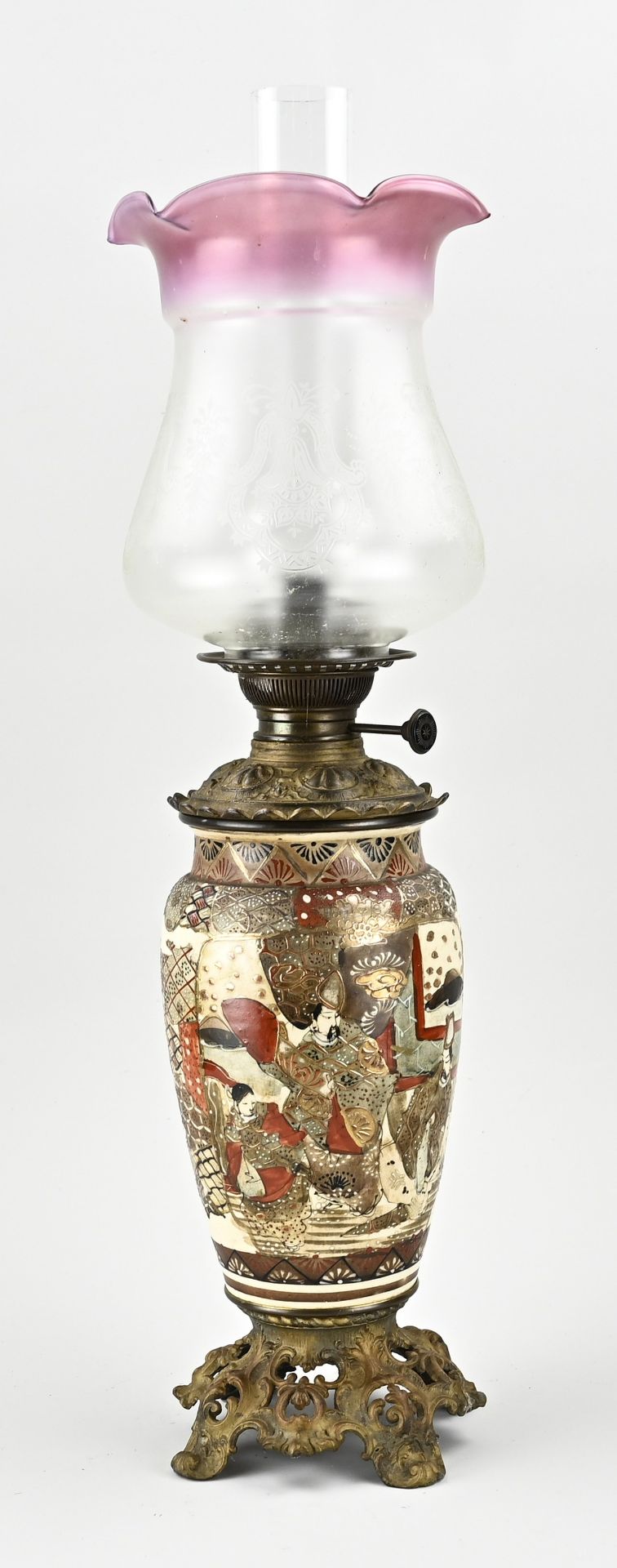 Satsuma kerosene lamp, H 65 cm.