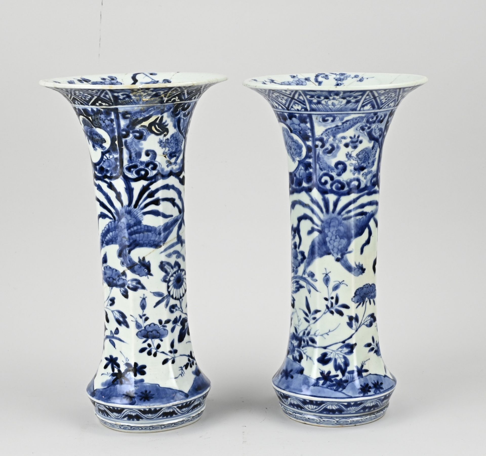 Two Japanese vases, H 30.7 cm.