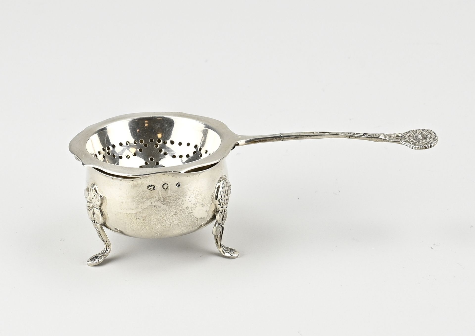 Silver tea strainer & drip tray