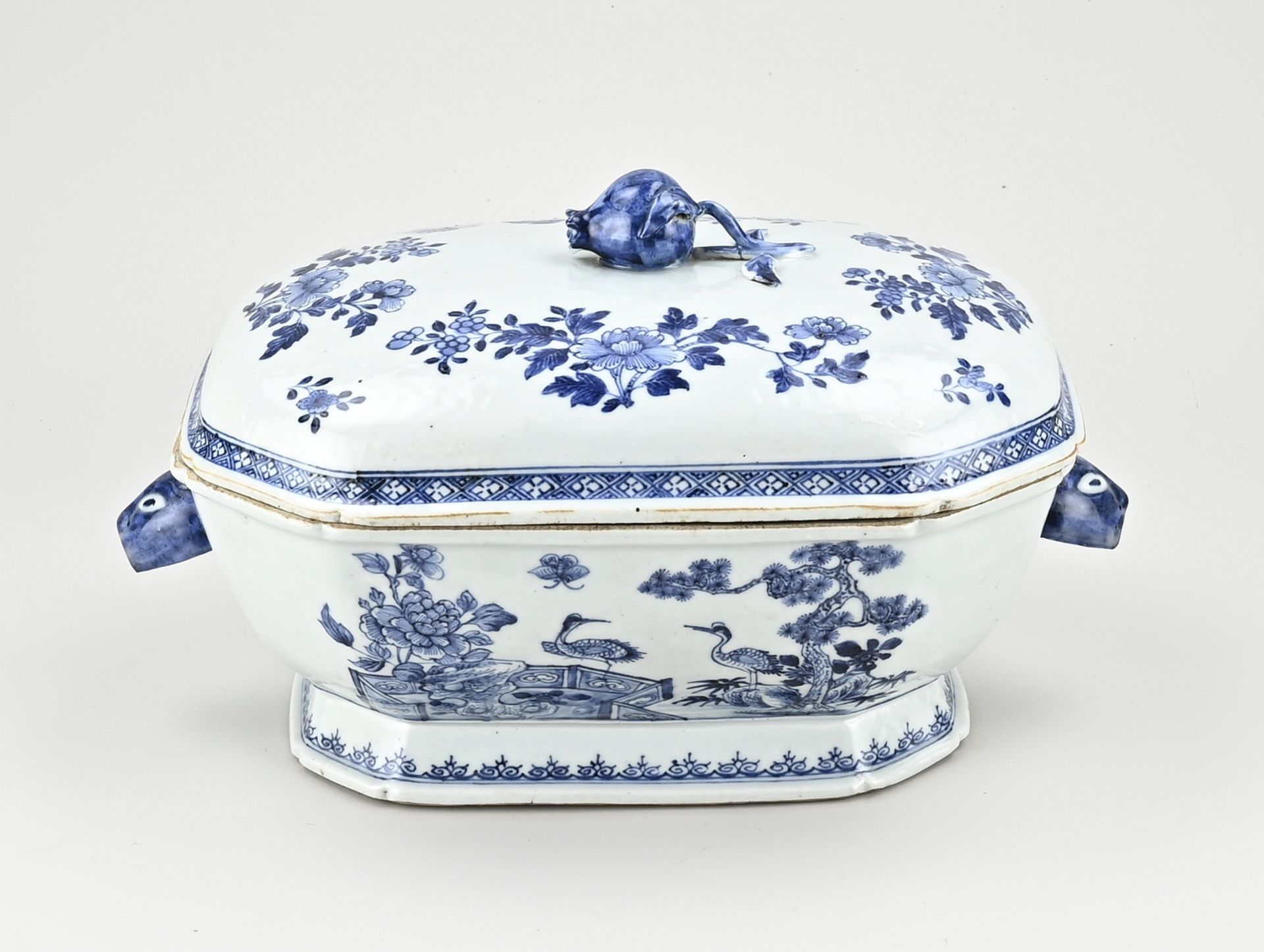 Chinese terrine with lid