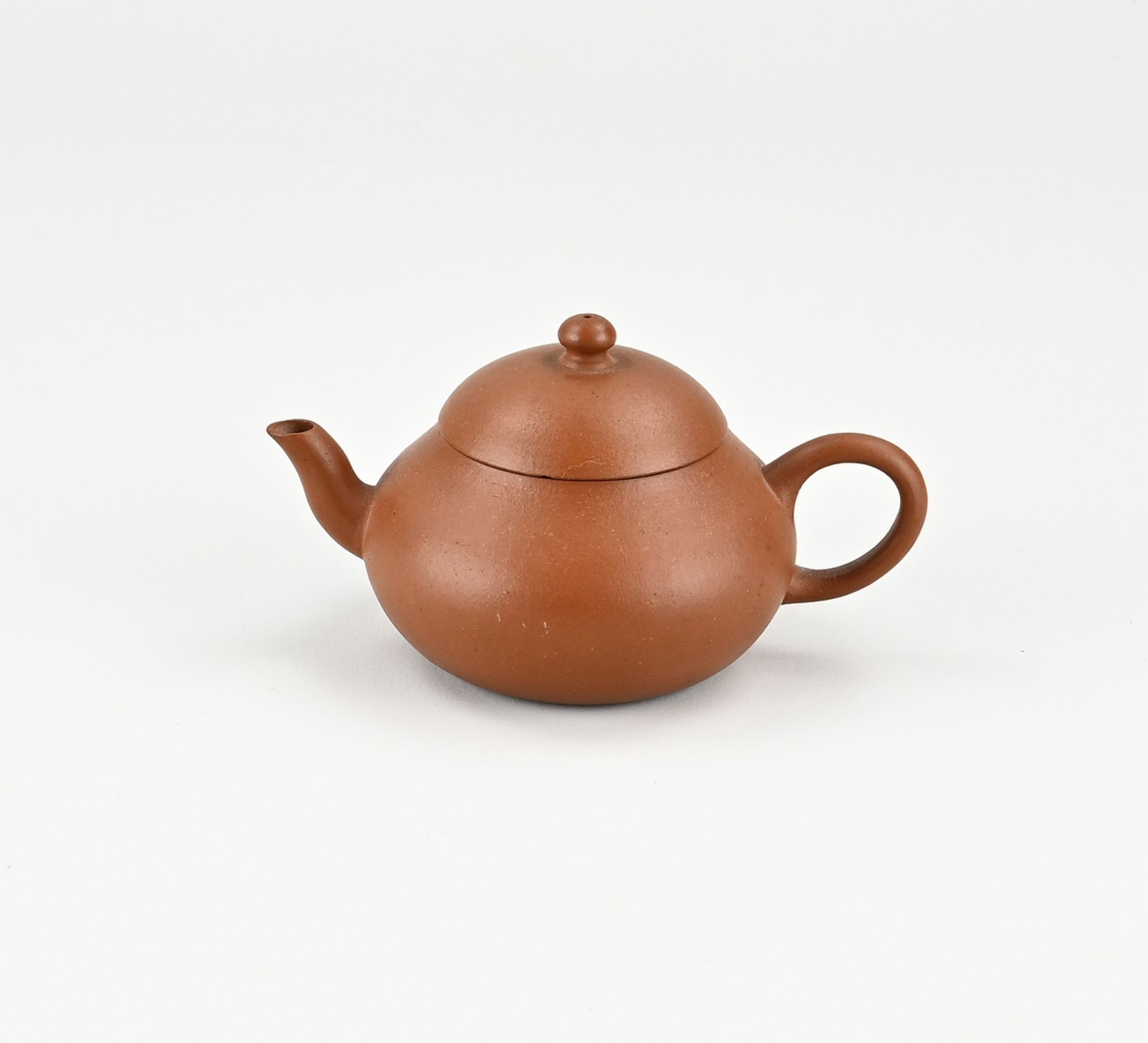 Chinese yixing teapot Ø 7.5 cm. - Bild 2 aus 3