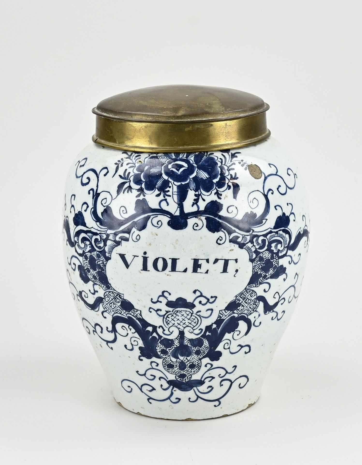 Delft tobacco jar