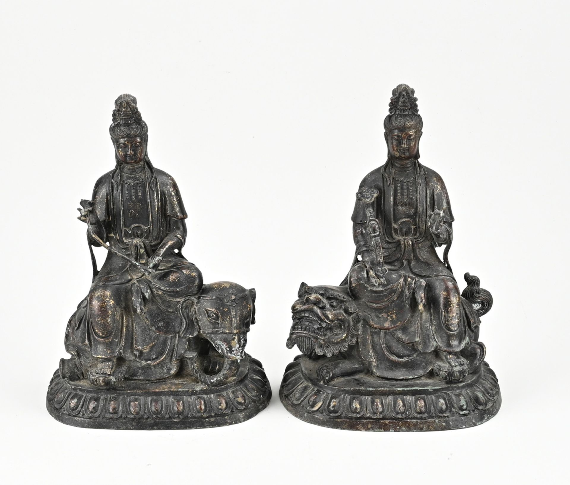 Two bronze Buddhas