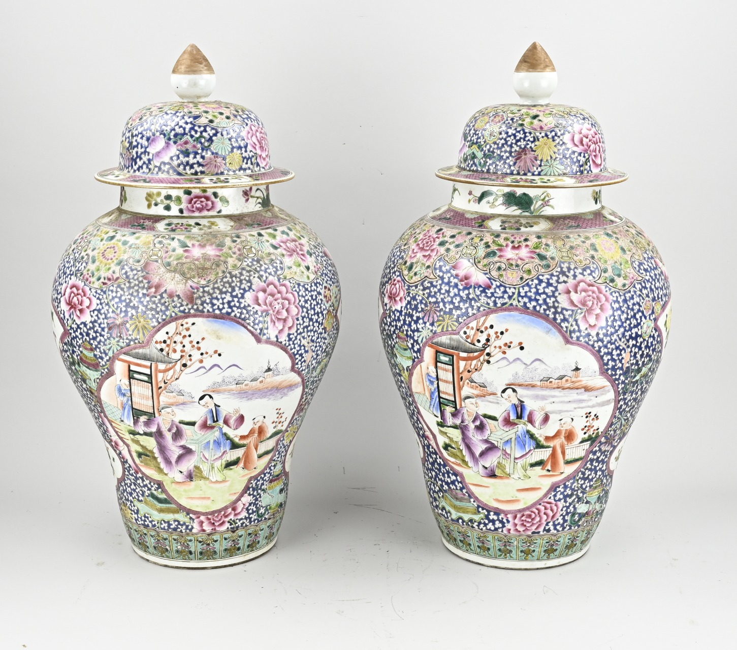 Two Chinese lidded vases, H 59.5 cm.