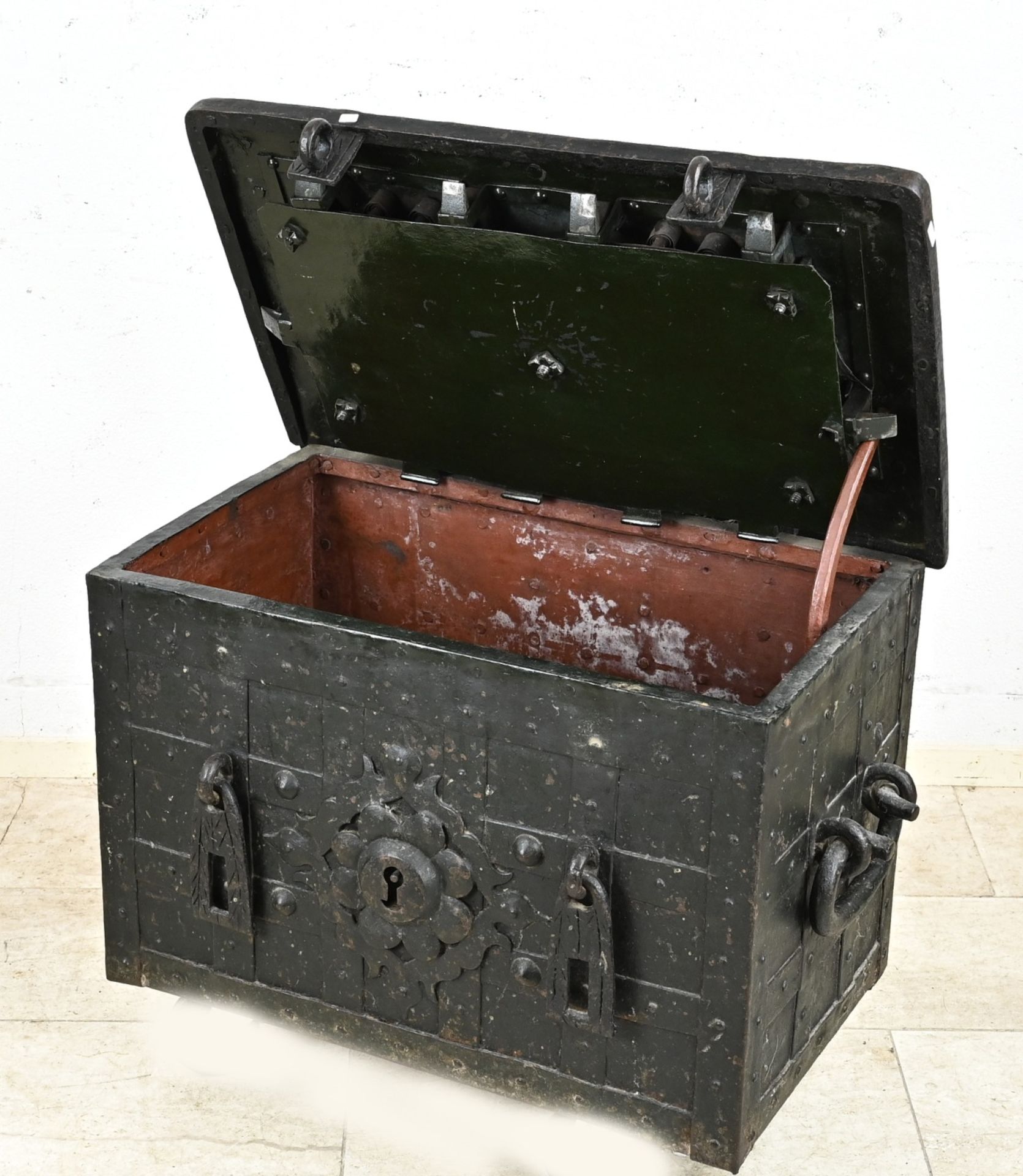 Rare wrought iron cash box - Image 2 of 4