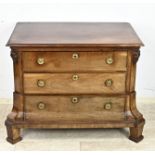 Mahogany chest of drawers