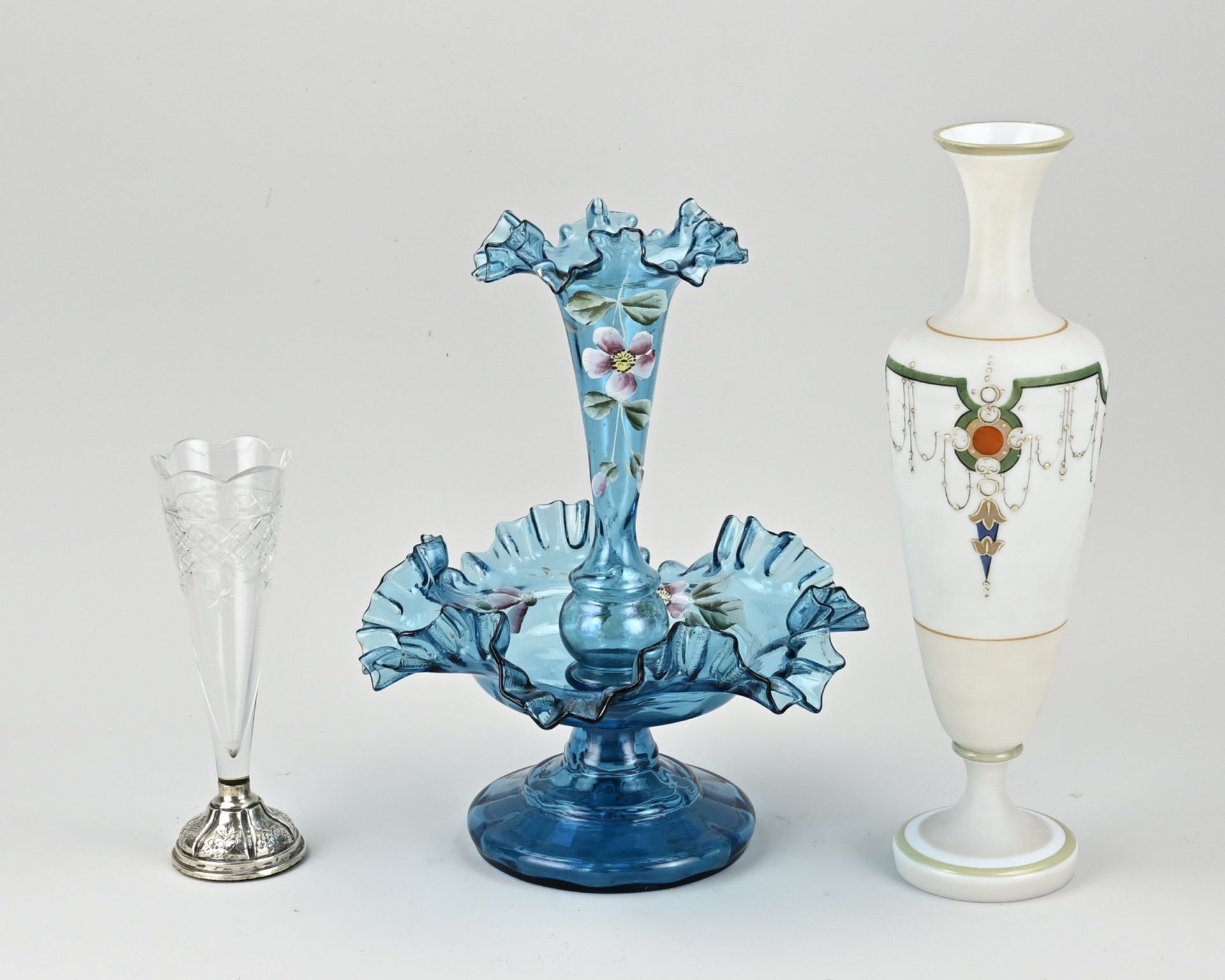 Lot of antique glassware (3x)