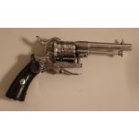 Revolver, L 17 cm.