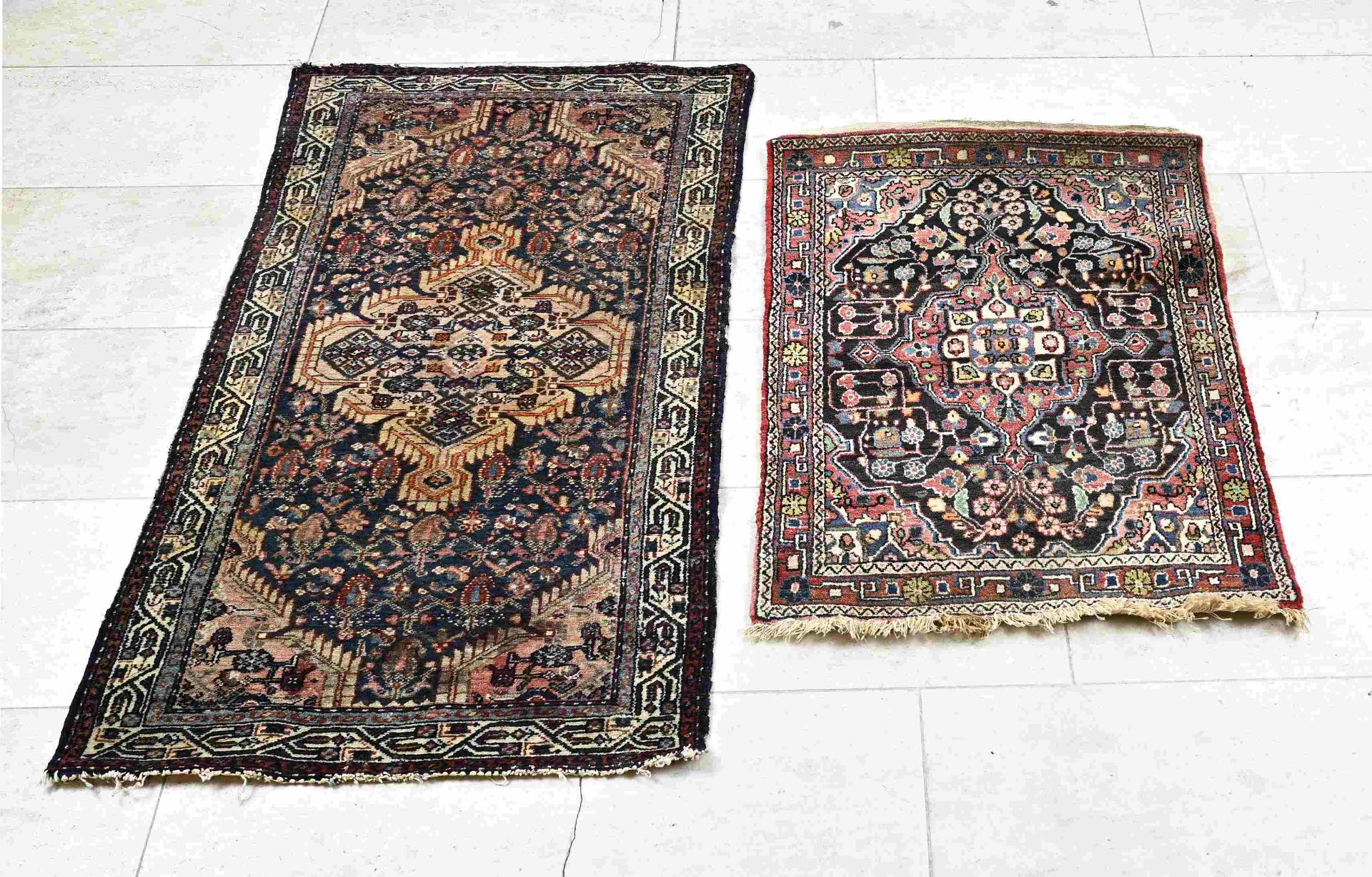 2x Persian rug