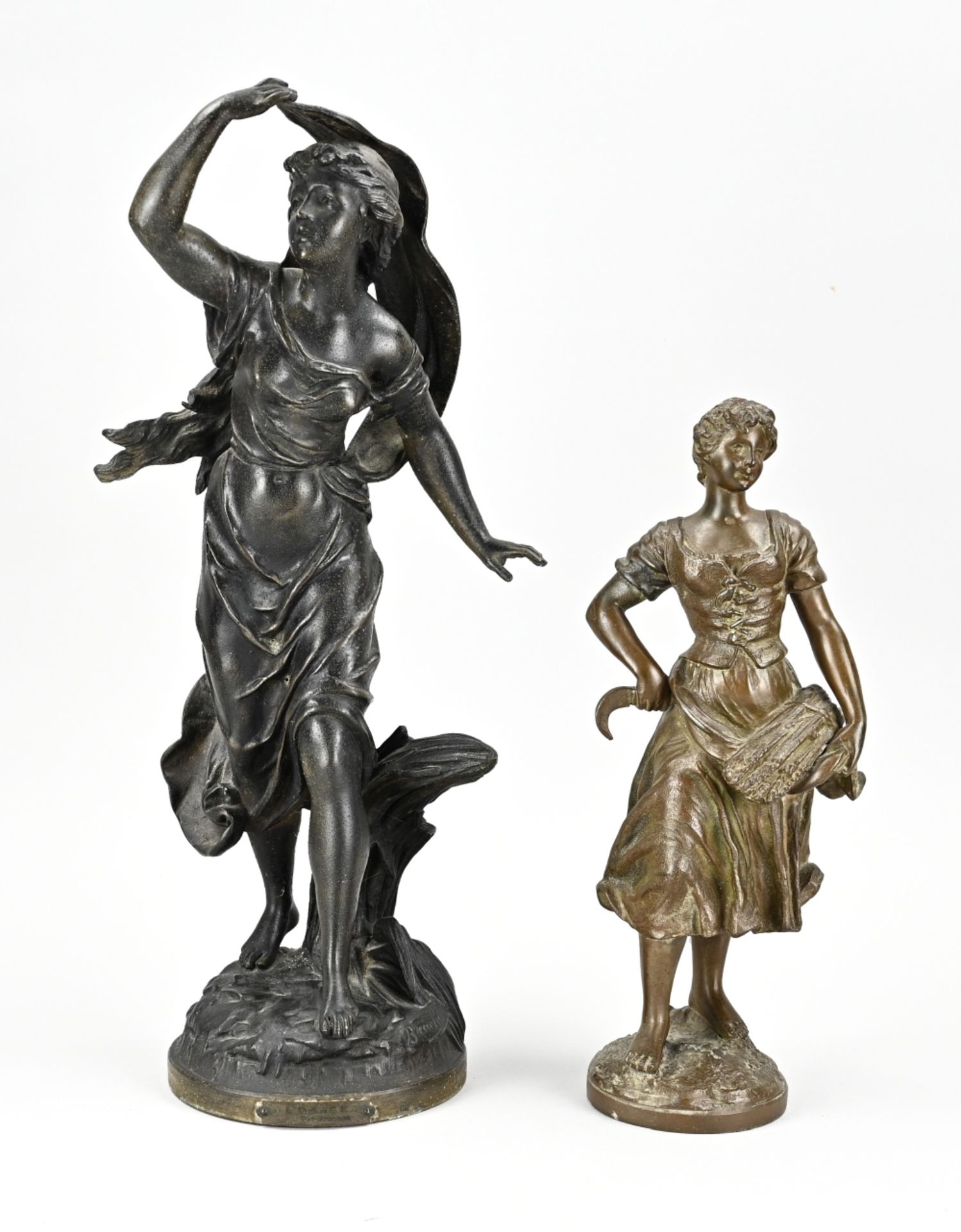 2x French figures, 1900