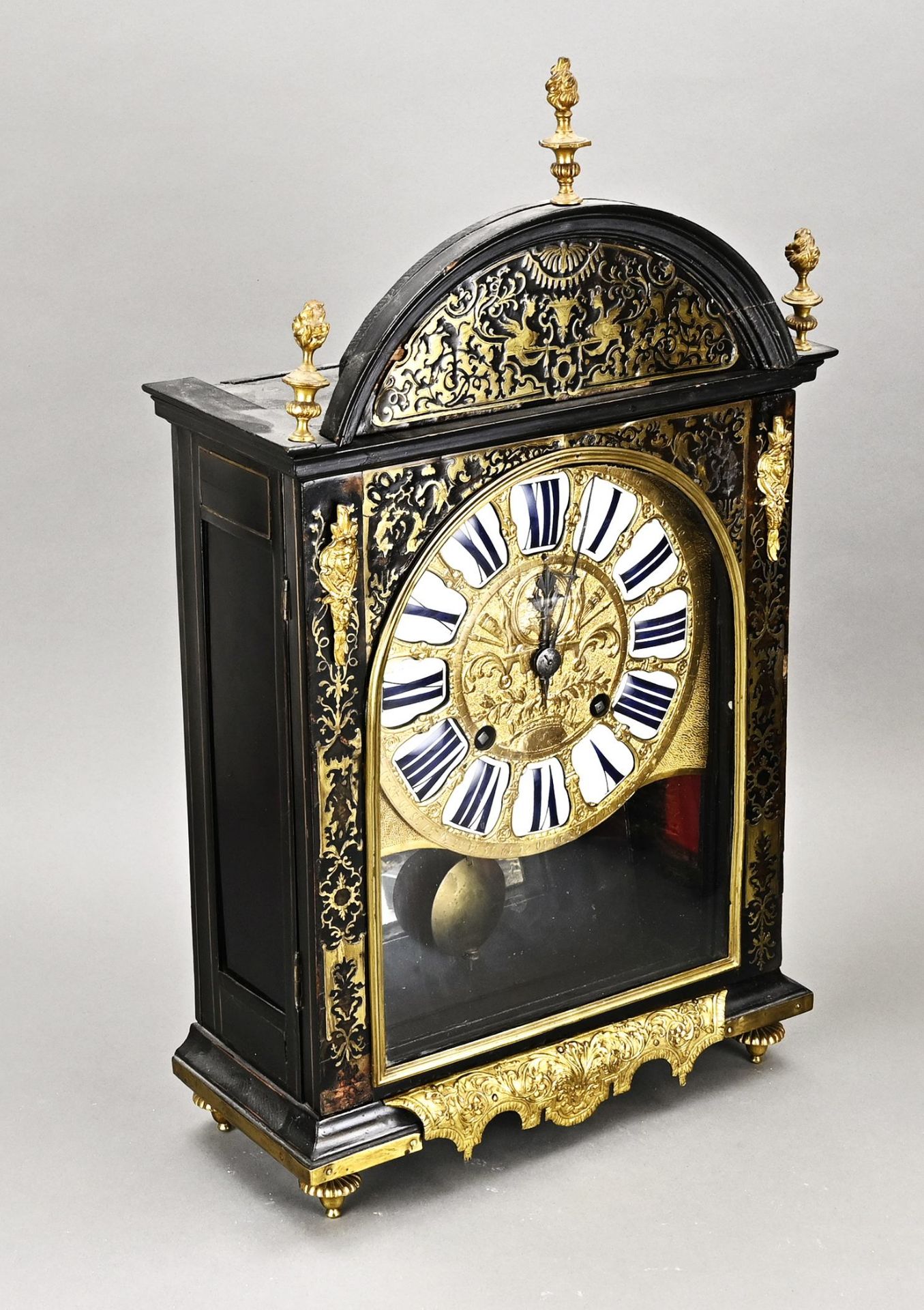 French boulle clock on console (religious), 1700 - Image 2 of 3