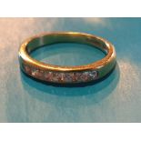 18ct Gold Diamond Set 7-Stone Ring Weighing 2.5g