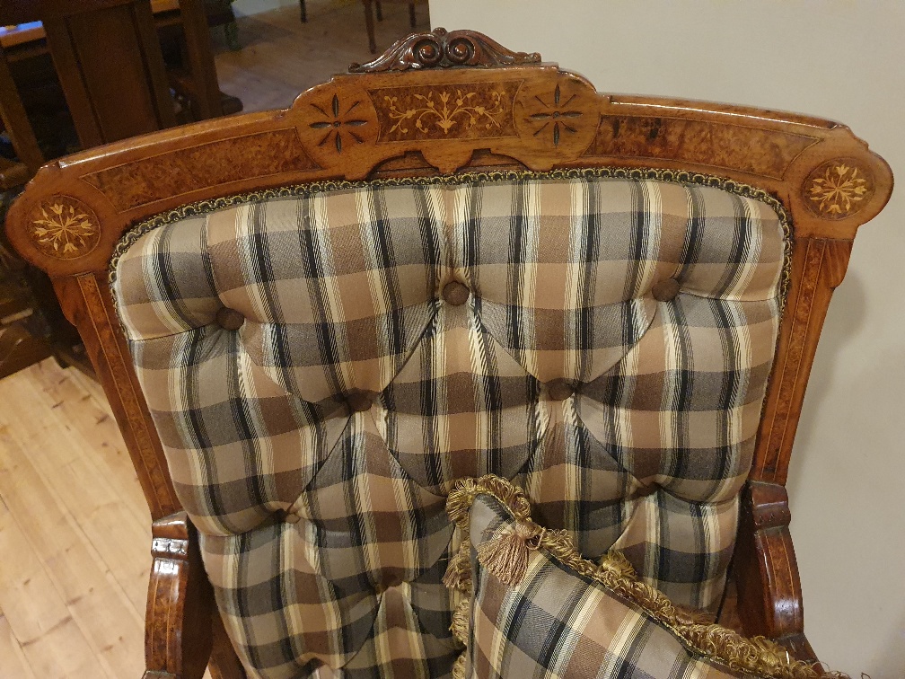 Victorian King and Queen Walnut Armchairs with check upholstery and inlay - Image 4 of 4