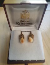 14ct Gold Antique Earrings by Gold Kraemer with Deer Teeth Incusions, total weight 4.16g.