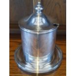 Walker and Hall 1936 Silver Plate Tea Caddy or Preserve Pot, measures 7 inches in height