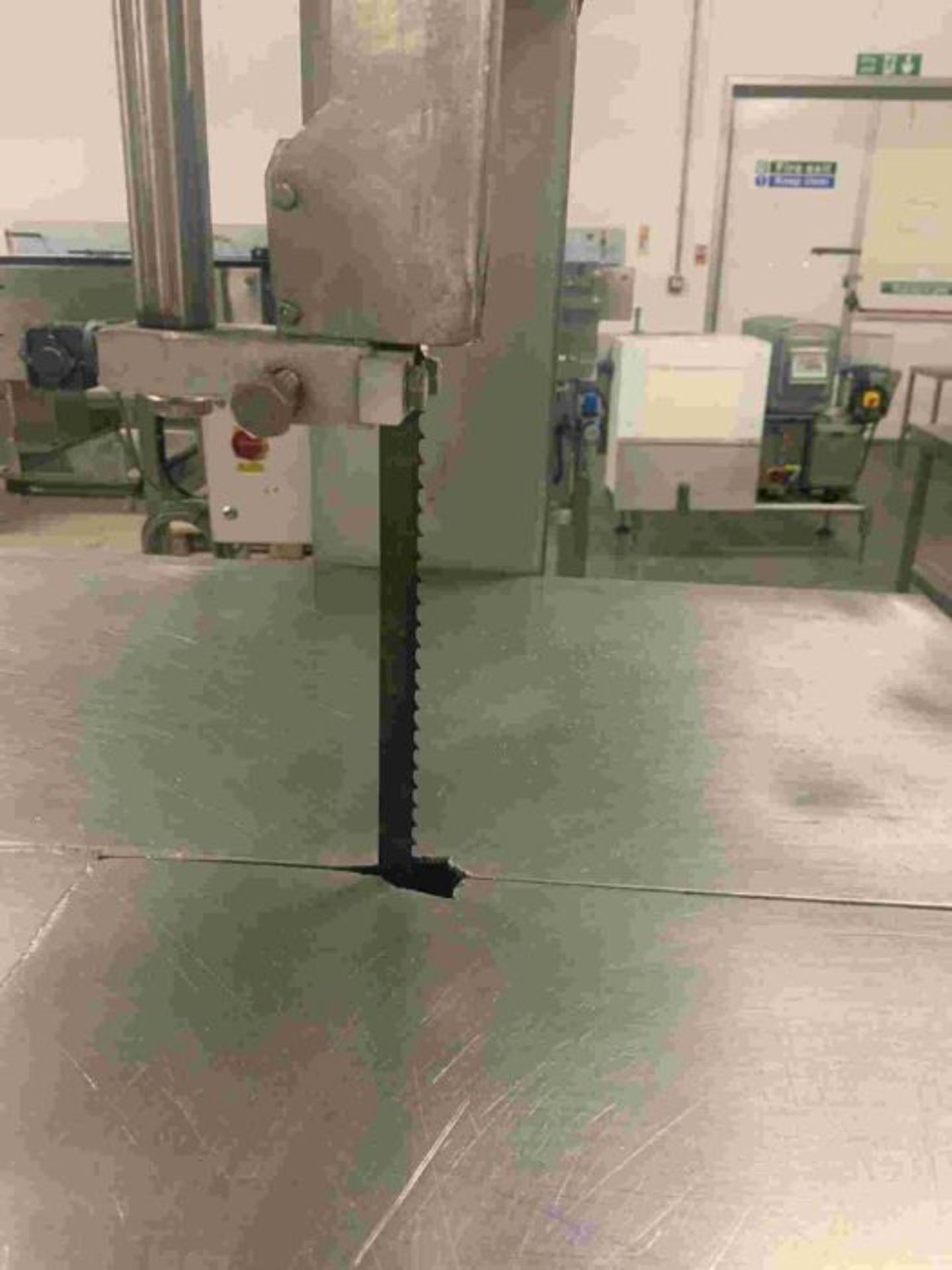 AEW 400 BANDSAW, - Image 2 of 2