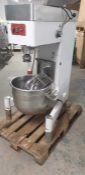 60L MIXER WITH REMOVEABLE BOWL