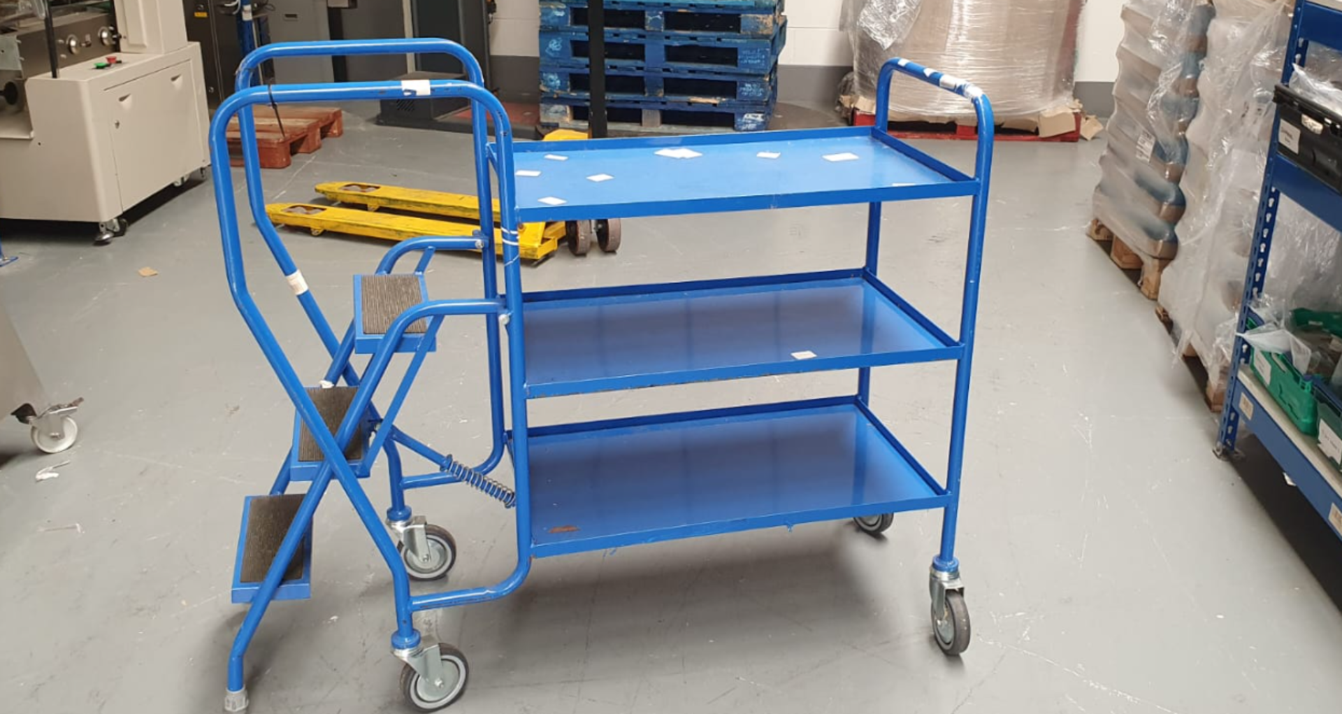 WAREHOUSE TROLLEY