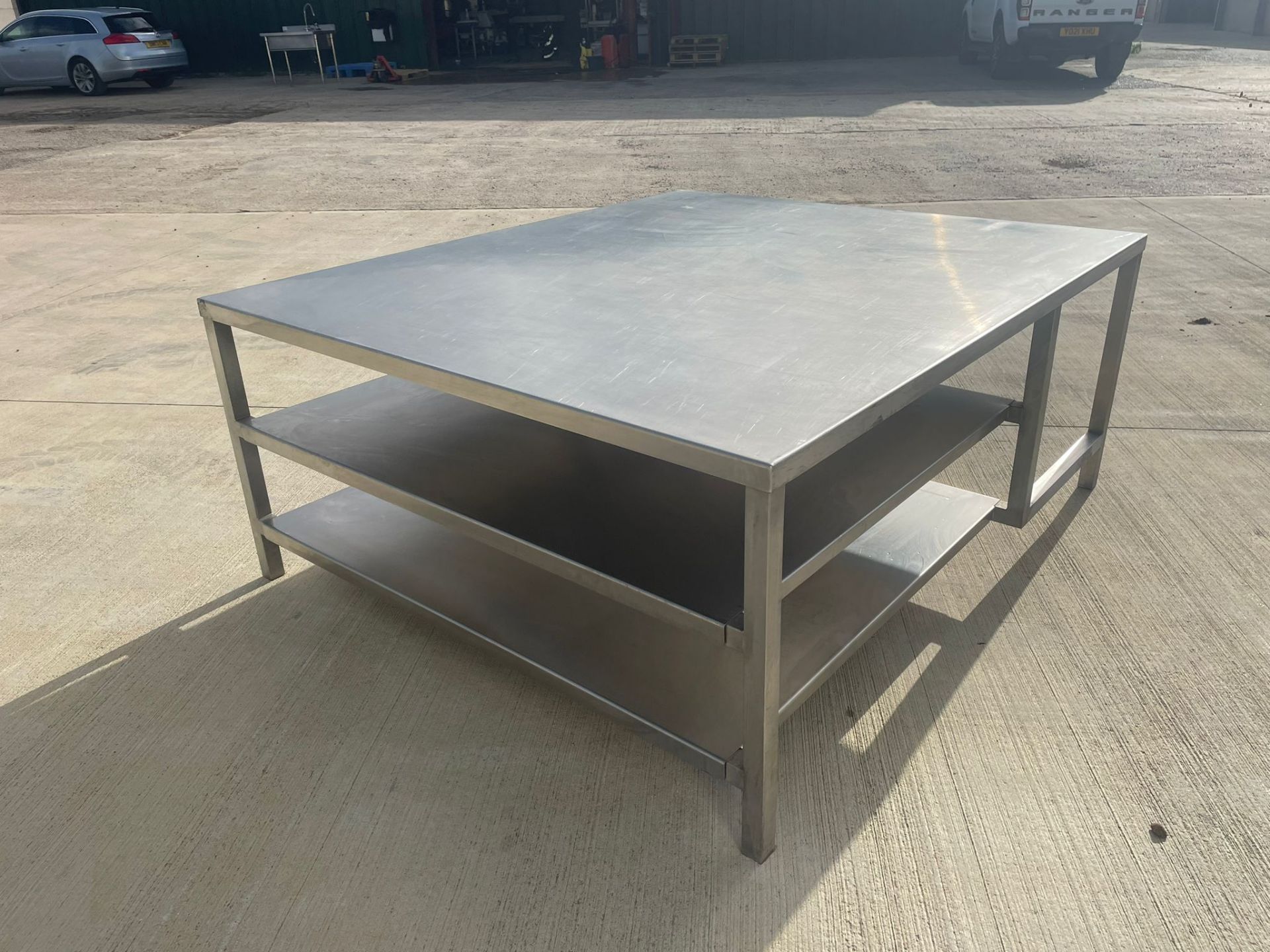 STAINLESS STEEL TABLE - Image 2 of 7