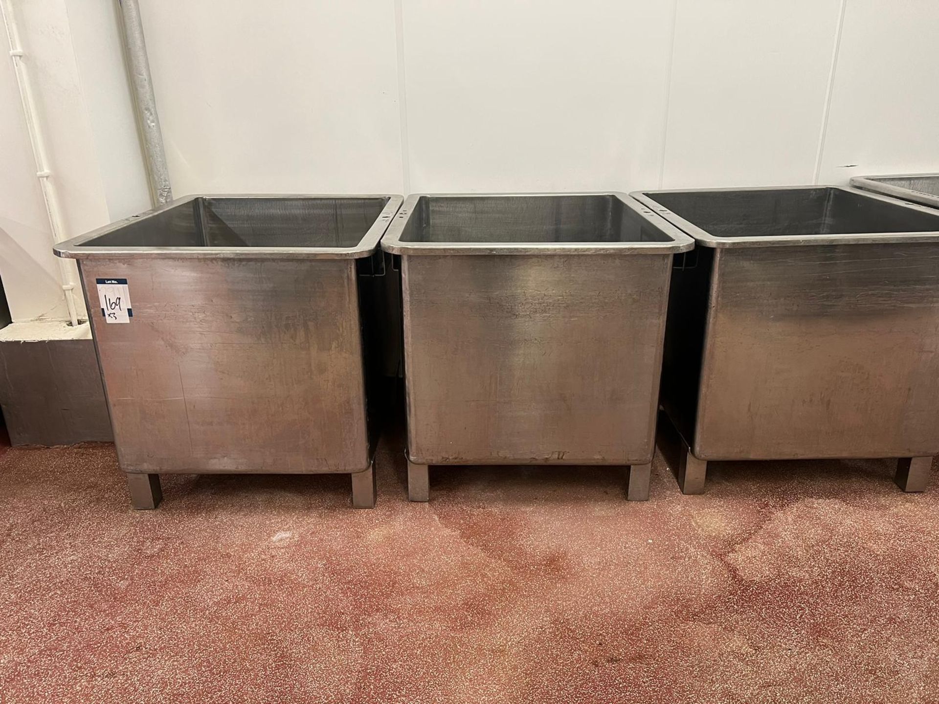 3 X S/S 850L BINS