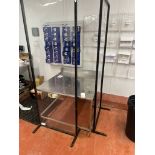 STAINLESS STEEL TABLE WITH PROTECTION SCREEN