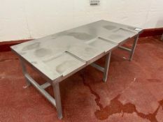 STAINLESS STEEL 3-STATION WEIGHING TABLE