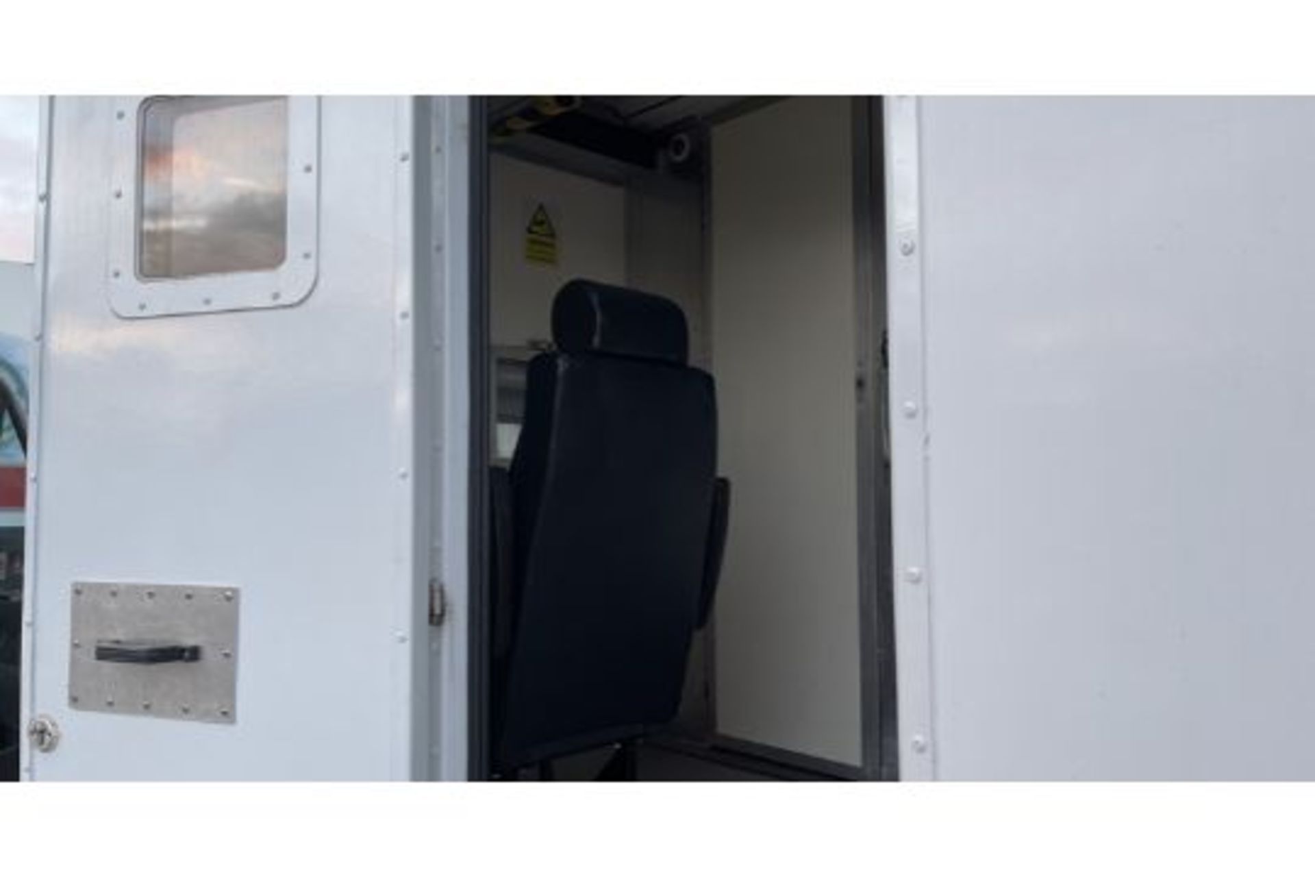 2011 IVECO DAILY 50C14 - Image 7 of 25