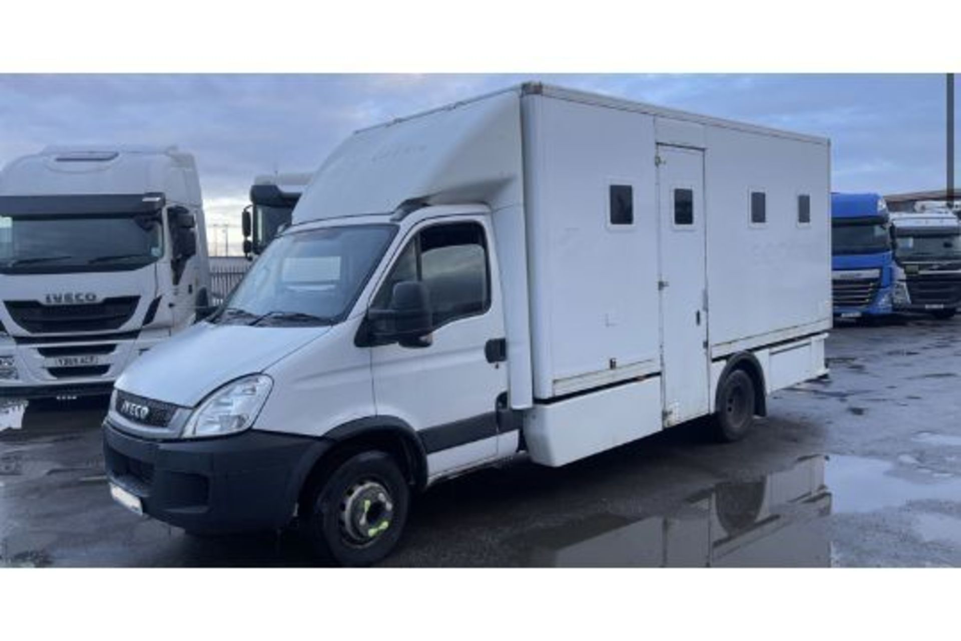 2011 IVECO DAILY 70C17