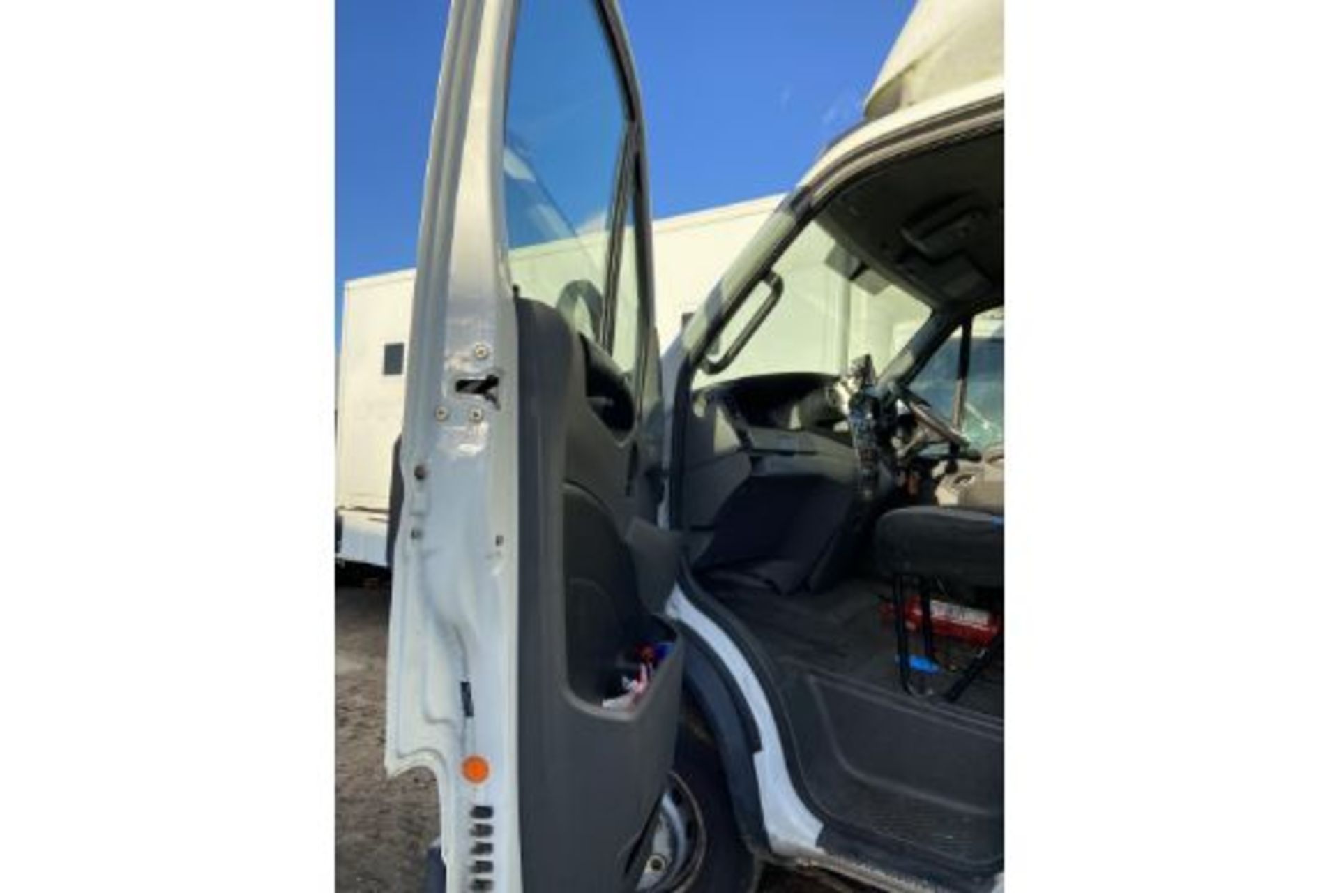 2011 IVECO DAILY 70C17 - Image 8 of 14