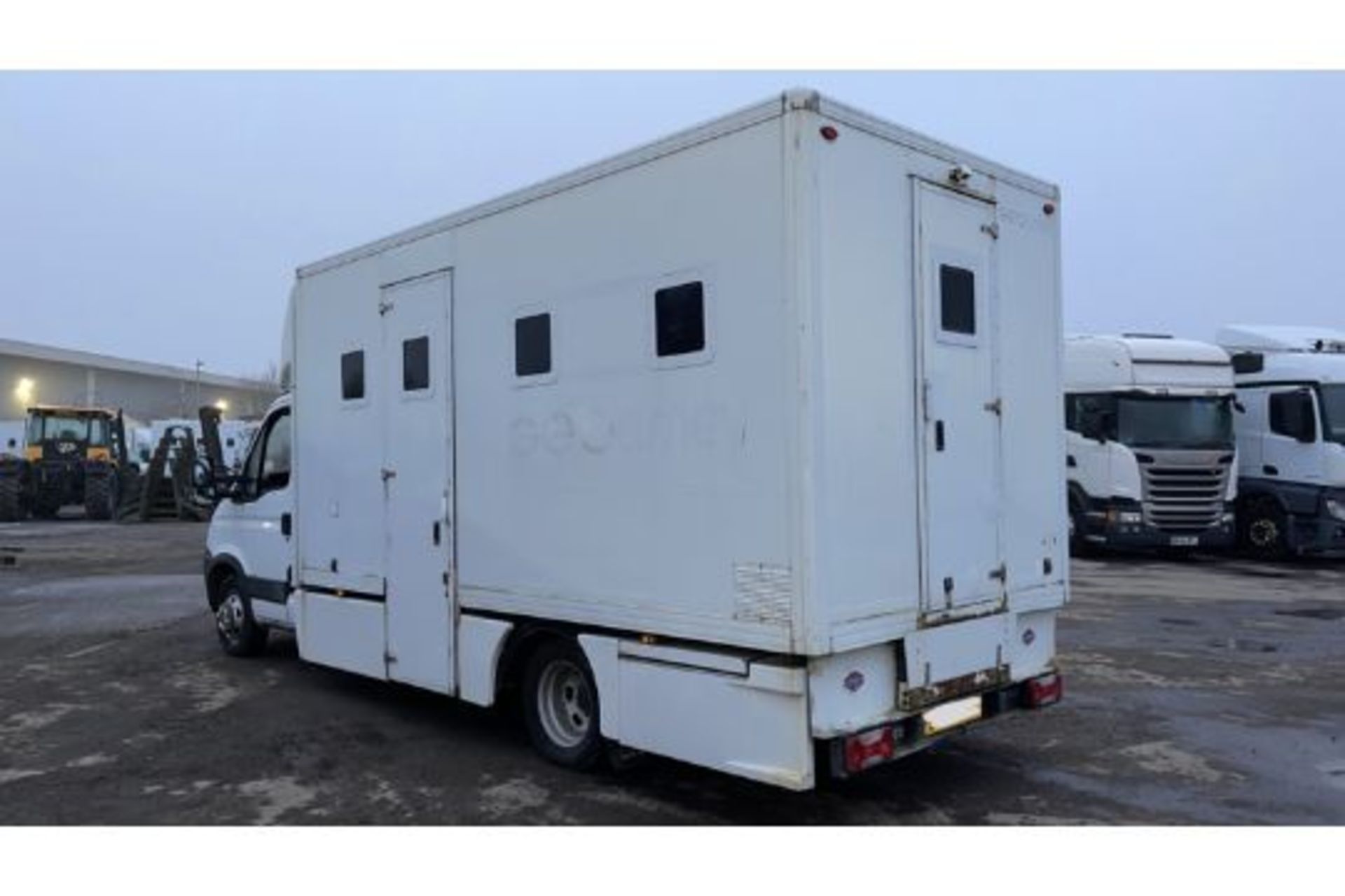 2011 IVECO DAILY 50C - Image 5 of 24