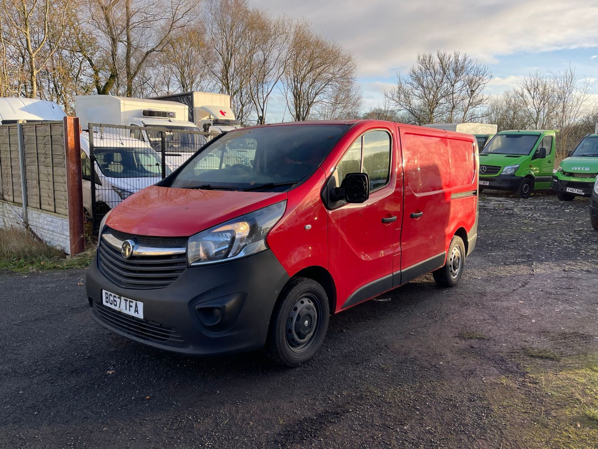 2018 VAUXHALL VIVARO - Image 8 of 12