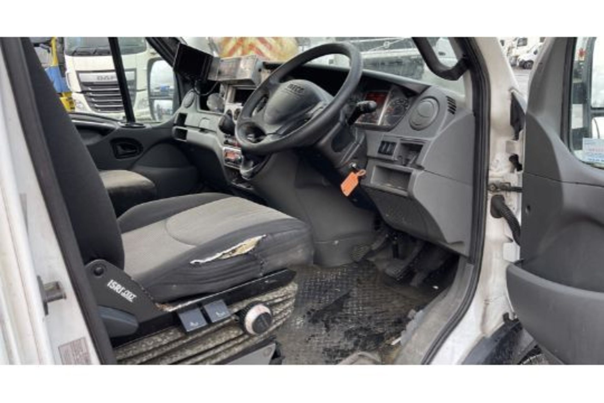 2011 IVECO DAILY 70C17 - Image 8 of 23