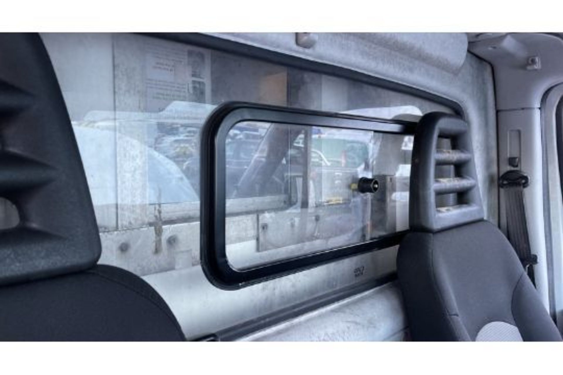 2011 IVECO DAILY 70C17 - Image 16 of 23