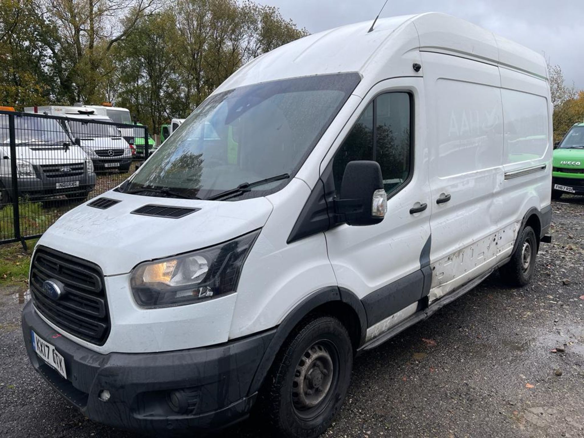 2017 FORD TRANSIT - Image 2 of 14