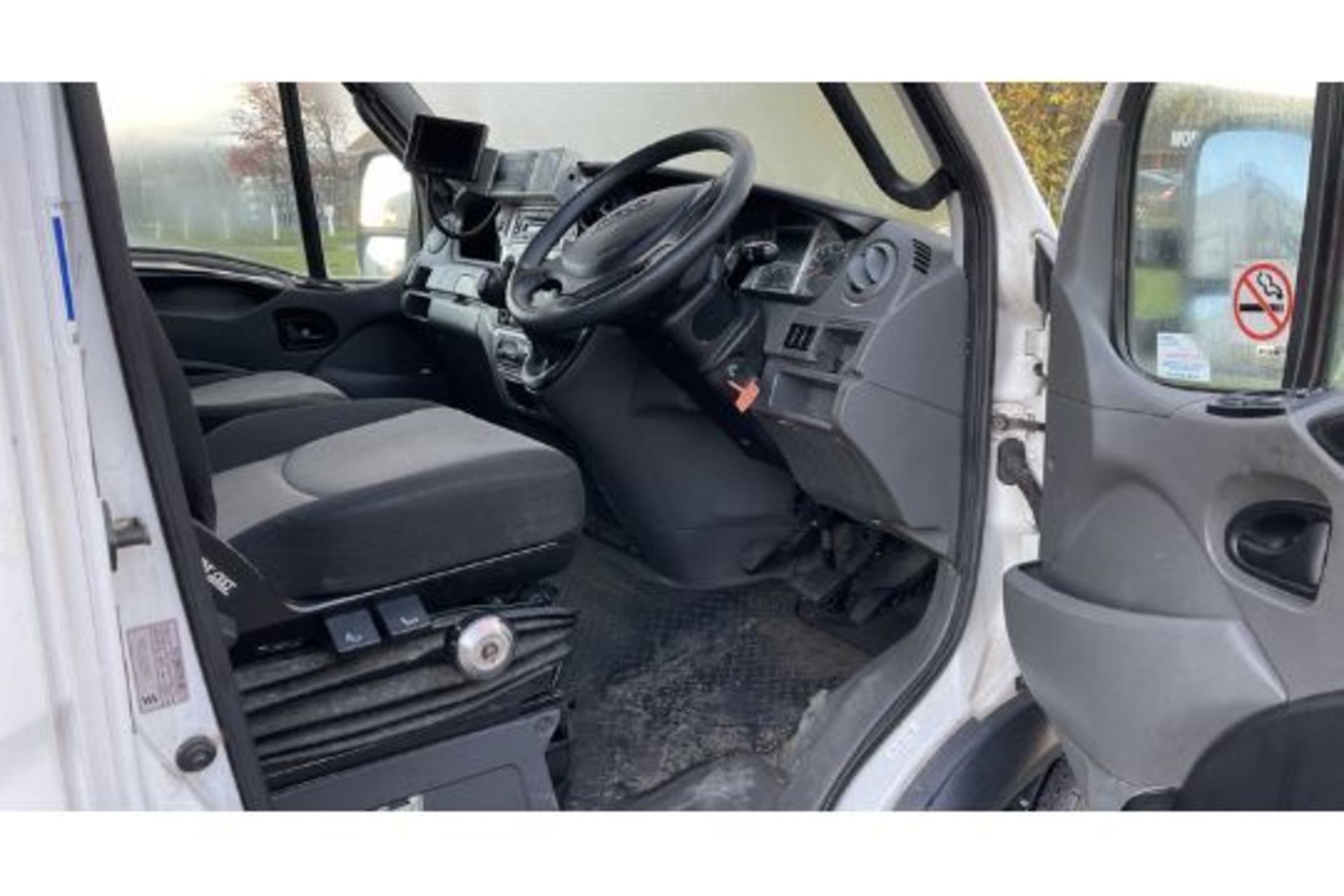 2011 IVECO DAILY 70C17 - Image 2 of 25