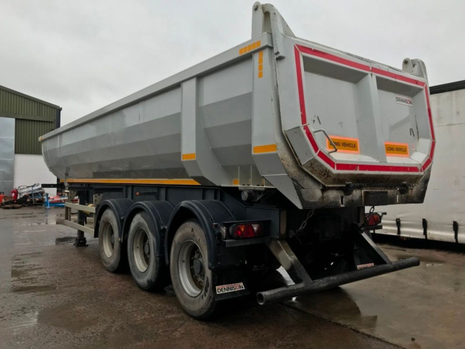 2019 DENNISON HALF PIPE TIPPING TRAILER - Image 13 of 18