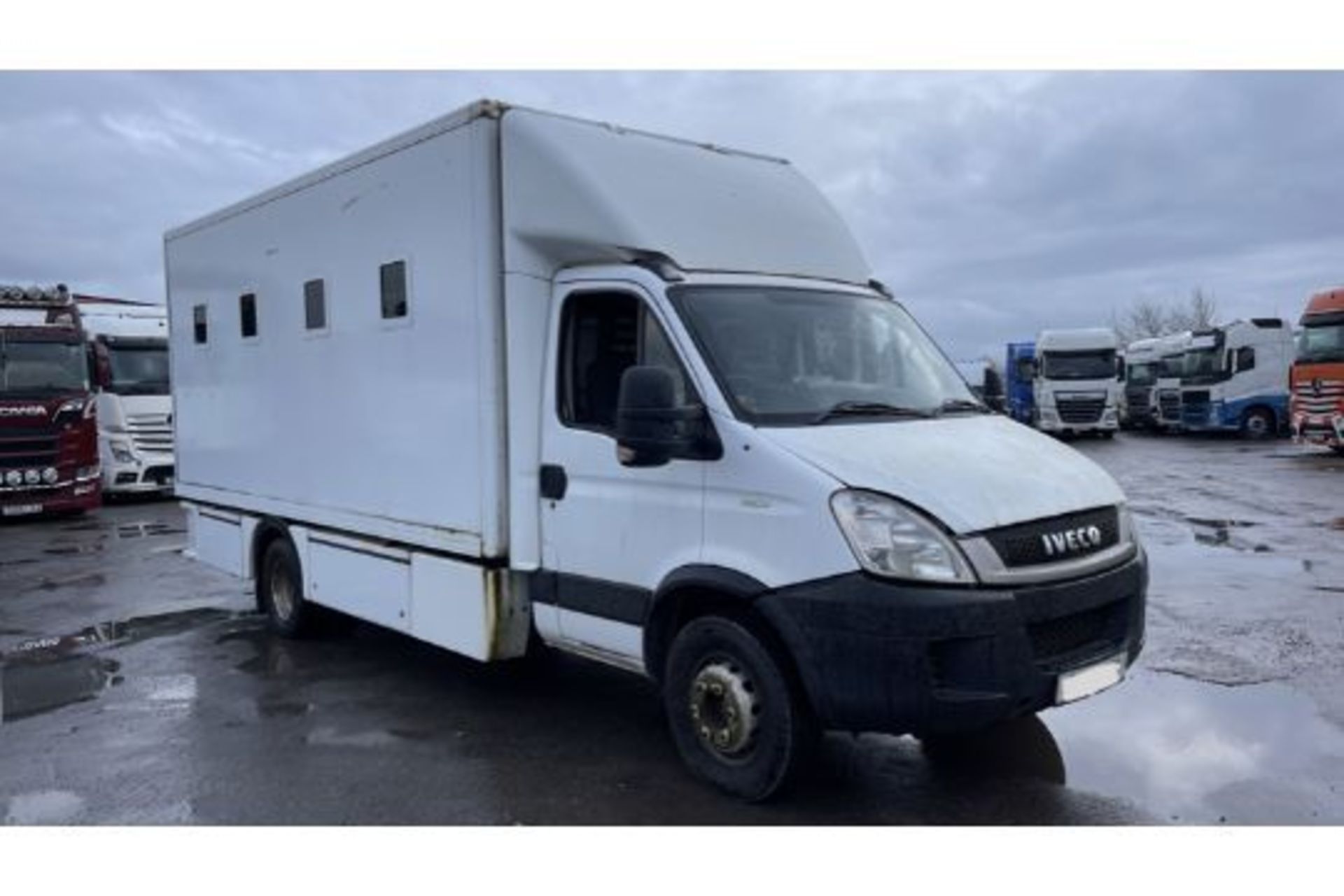 2011 IVECO DAILY 70C17