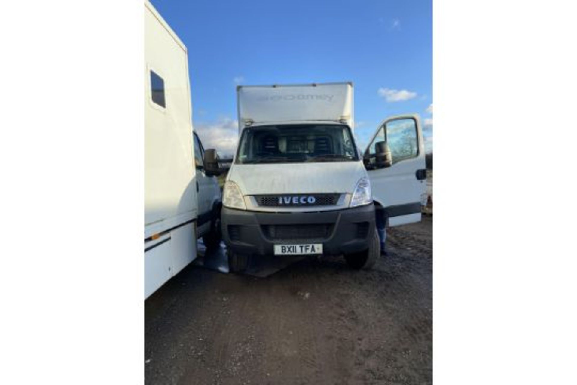 2011 IVECO DAILY 70C17