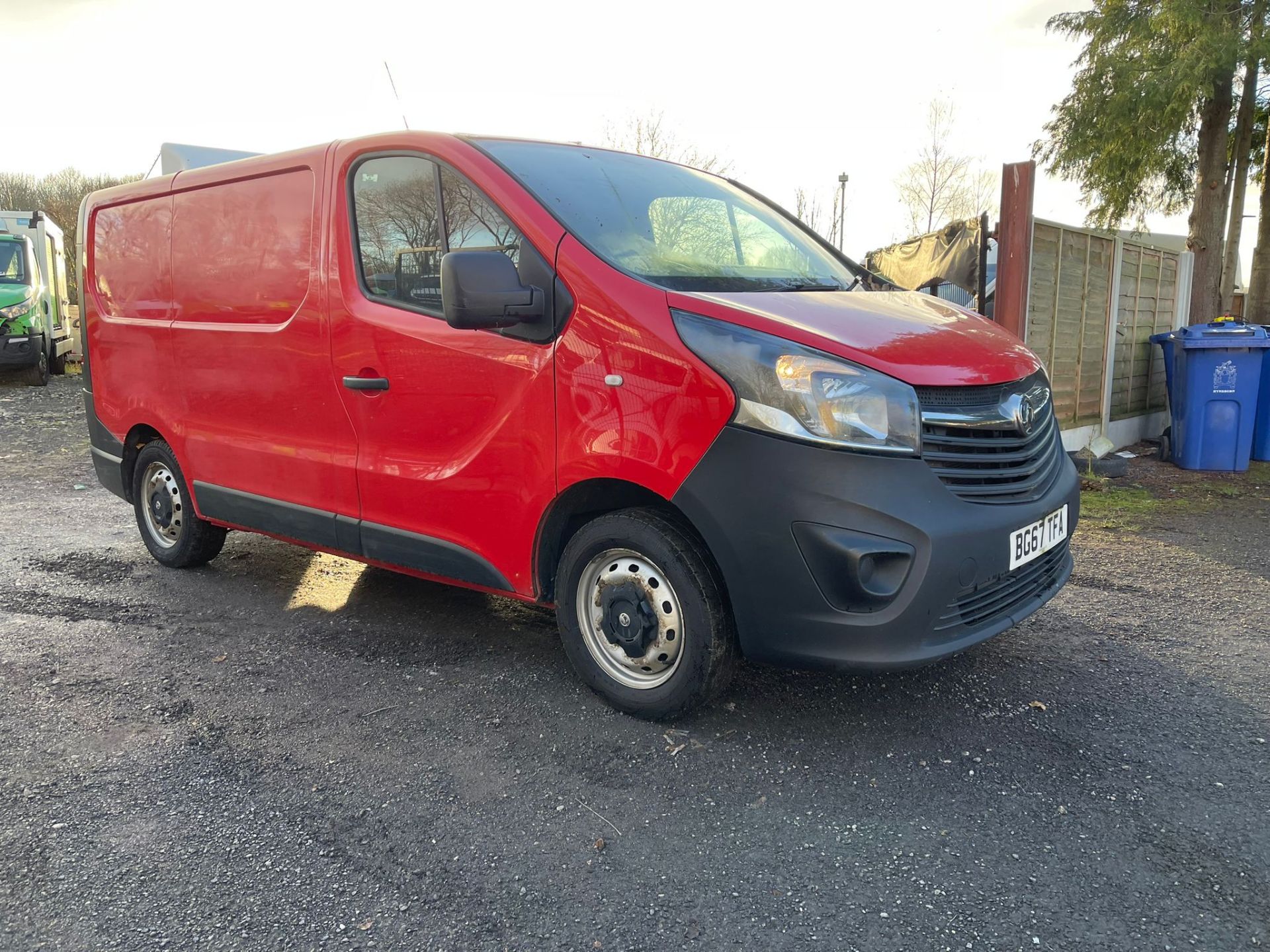 2018 VAUXHALL VIVARO