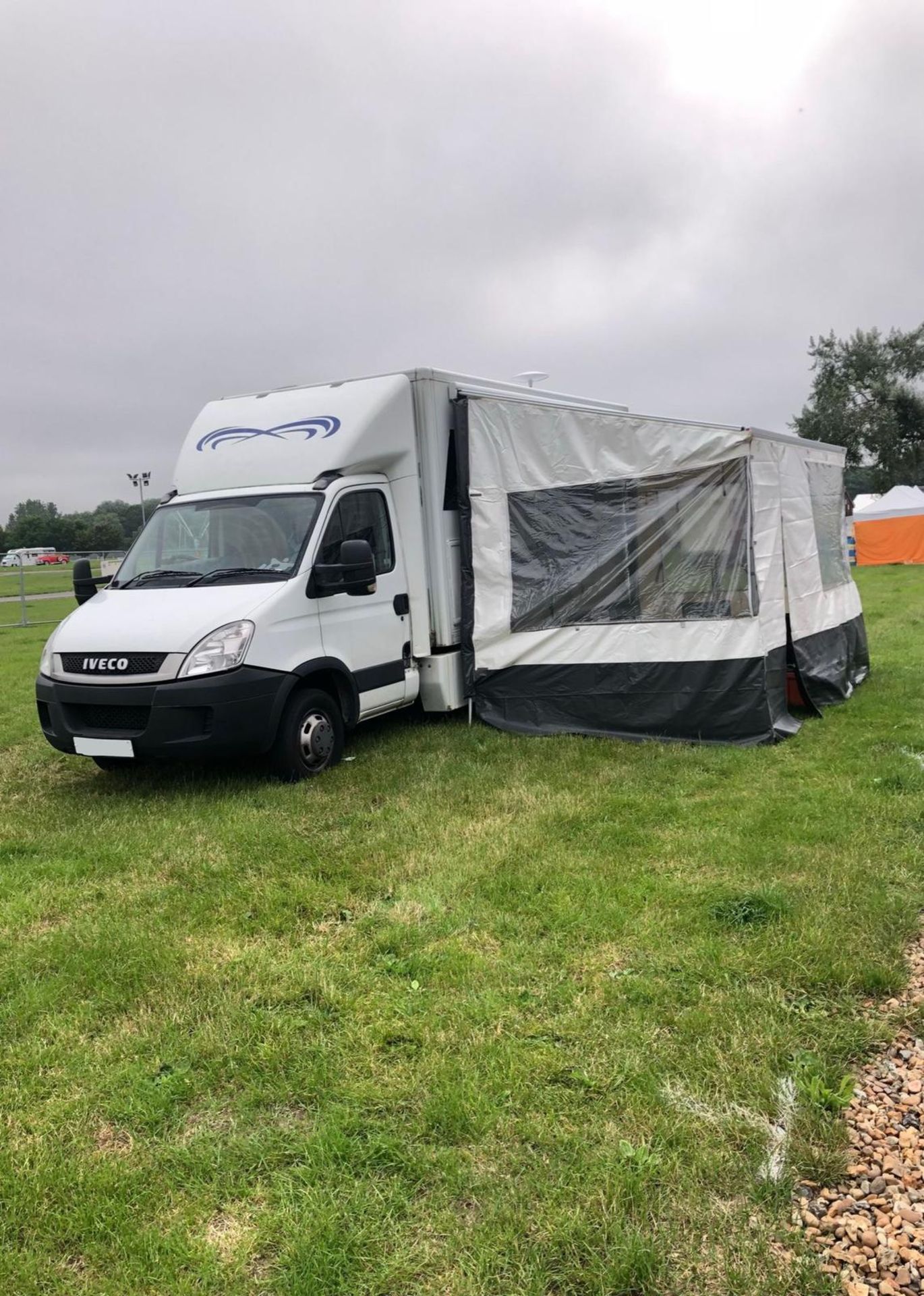 IVECO DAILY 50C CAMPERVAN - Image 5 of 14