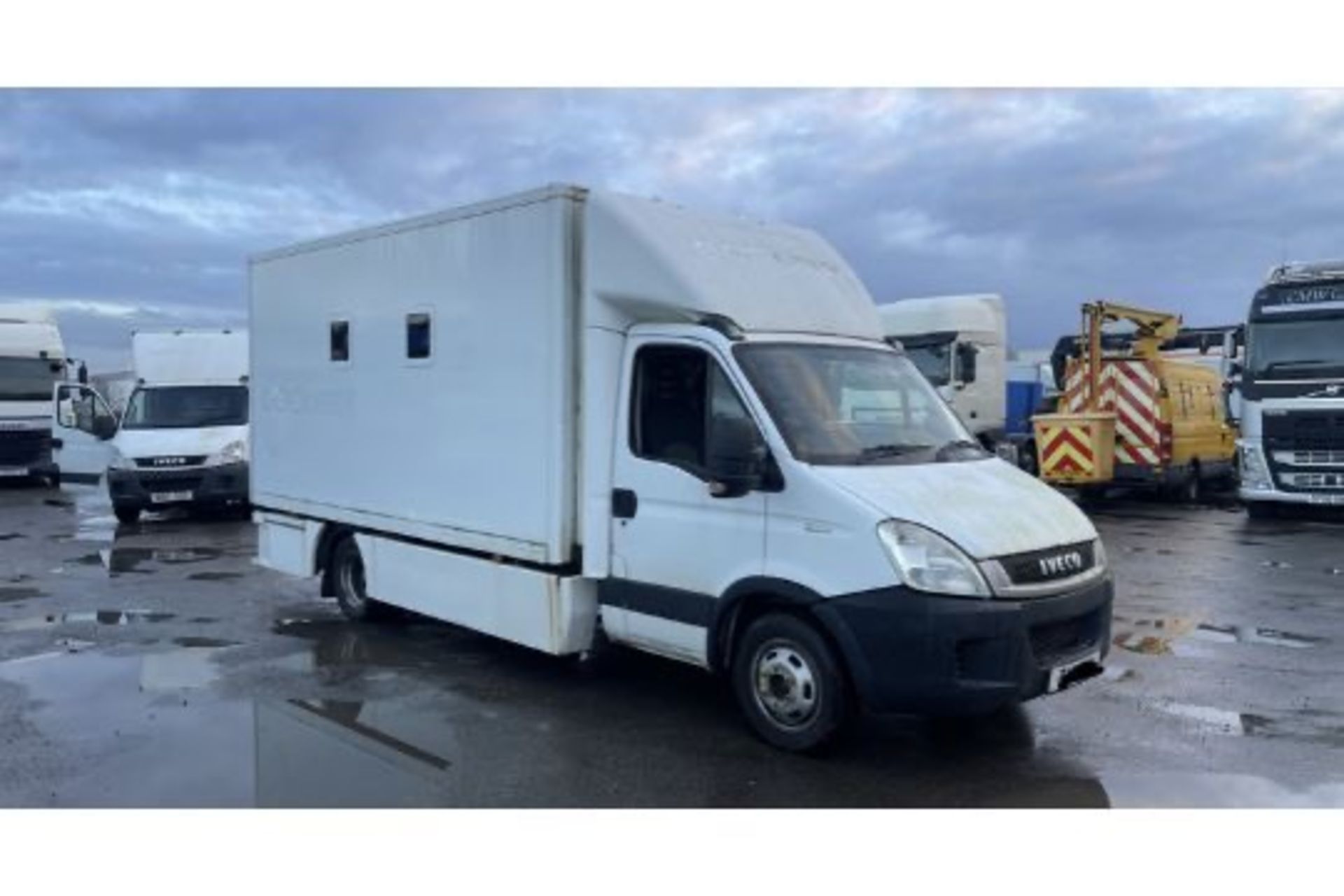 2011 IVECO DAILY 50C14