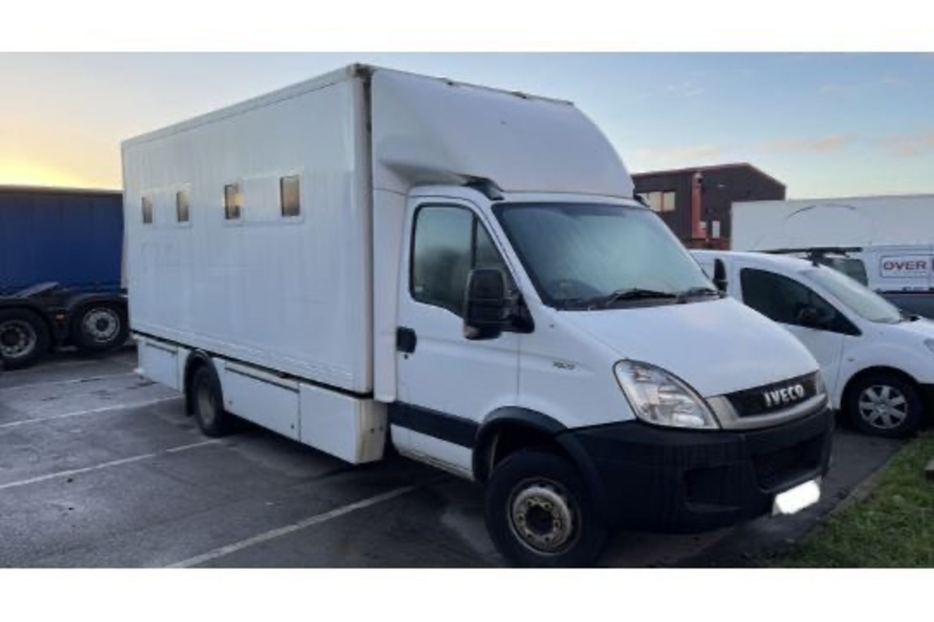BX11 TCZ. 2011 IVECO DAILY 70C17. BOX VAN. 4X2. DIESEL MANUAL GEARBOX. REAR VIEW CAMERA 6 X SPEED - Image 2 of 24