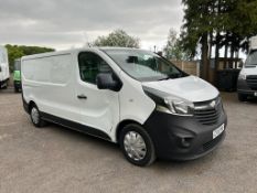 2015 VAUXHALL VIVARO